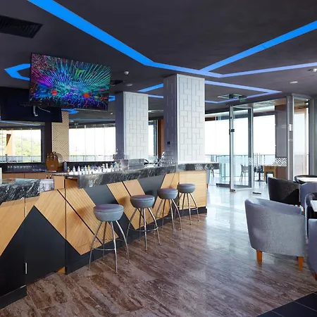 Paradise 엘레니테