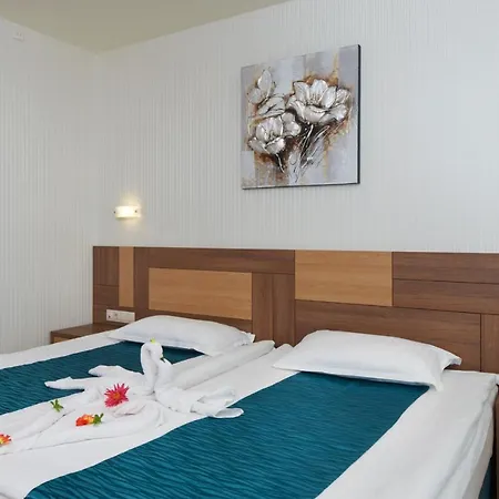 Paradise 호텔 엘레니테