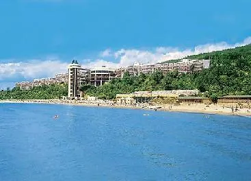 Paradise Szálloda