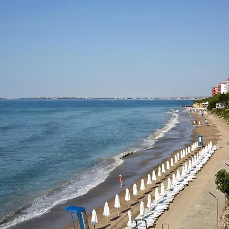 Szálloda Paradise 5*