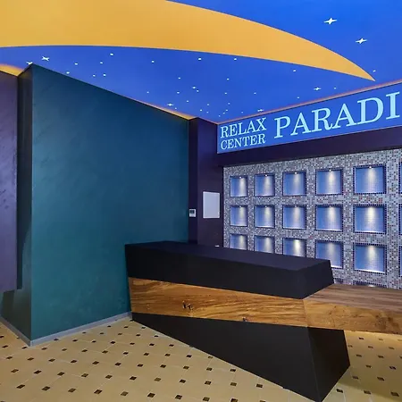 Paradise Hotel